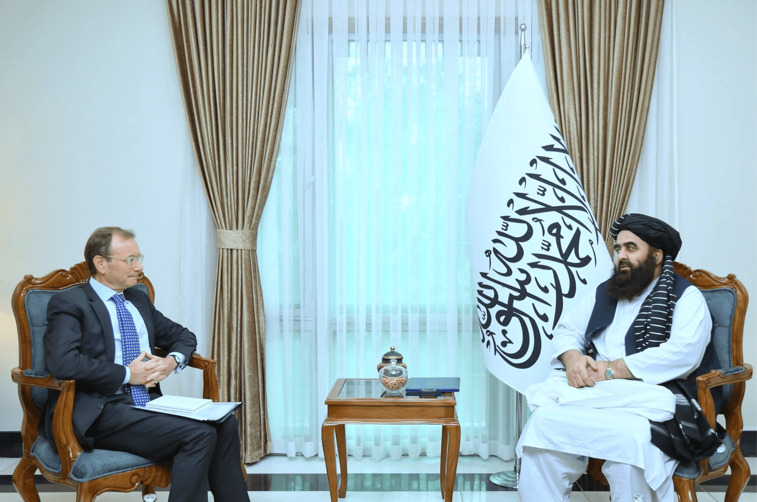 مولوي امیرخان متقي هرچاته د مثبت تعامل دروازې پرانېستې دي