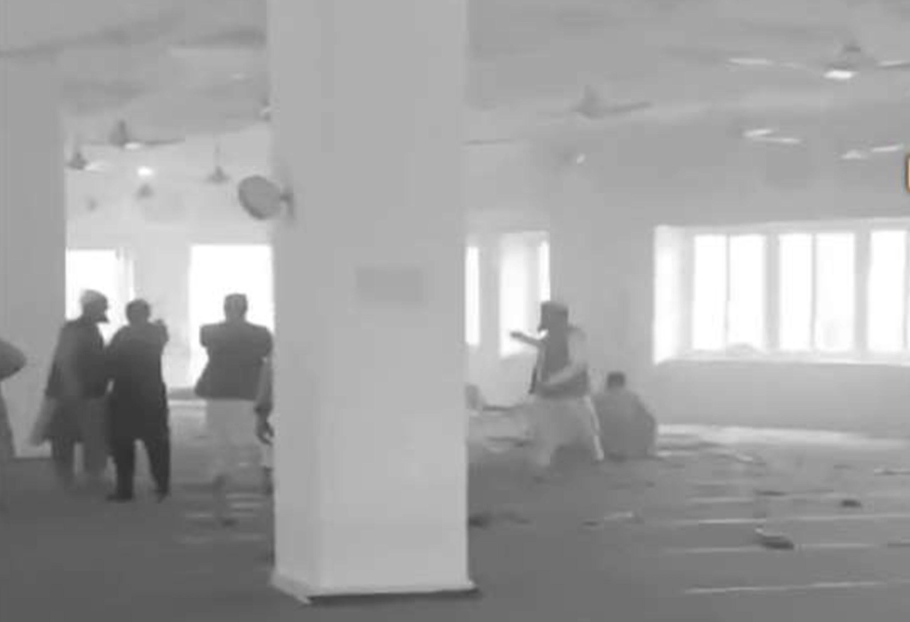 د خیبرپښتونخوا حقانیه مدرسه کې چاودنه؛ ۲۳ تنو ته مرګ ژوبله اوښتې 