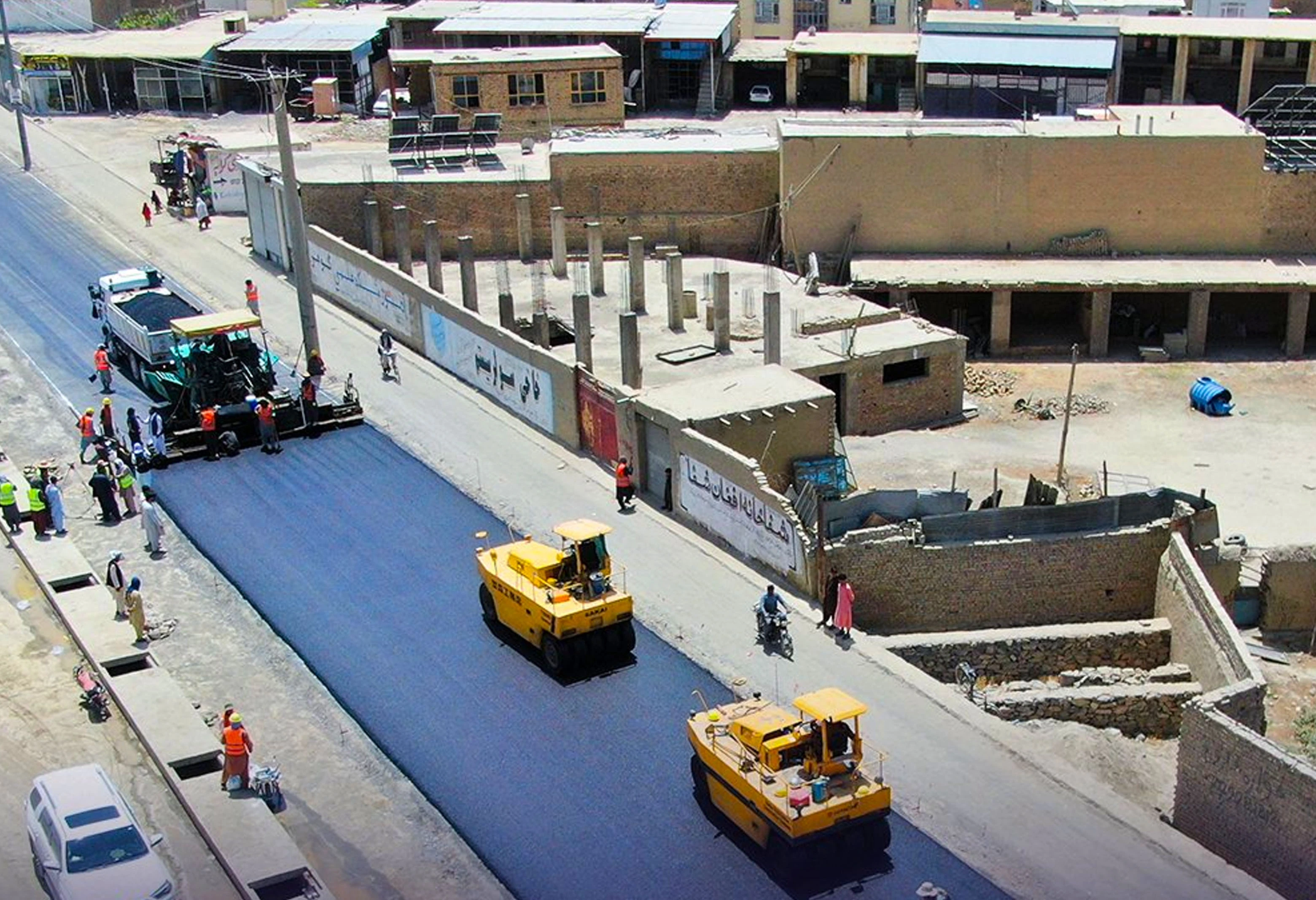 Kabul Municipality Initiates  Pavement of Key Kabul-Logar Road