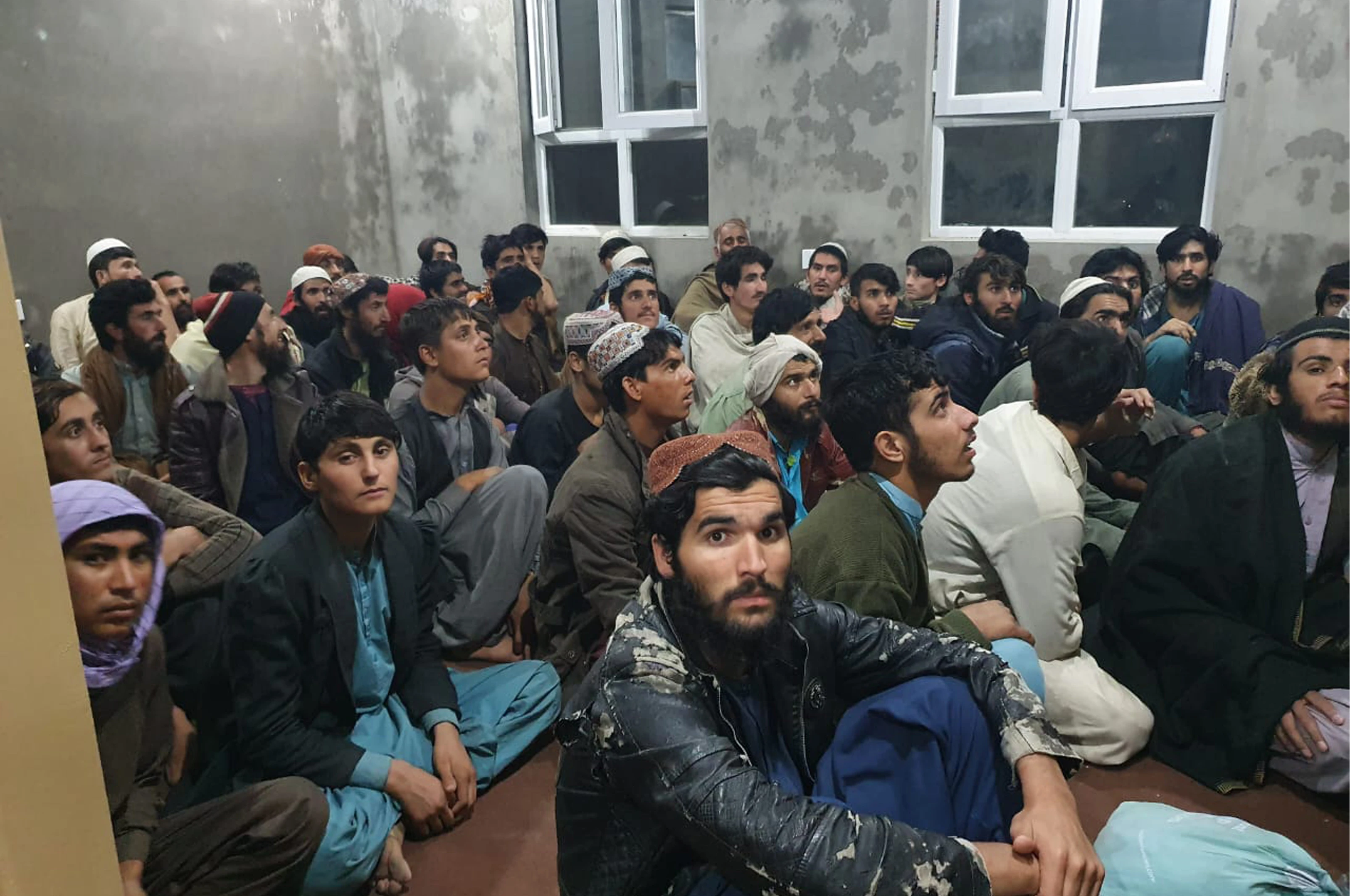 د پاکستان سند ایالت له بندخونو ۸۹ تنه افغان بندیان آزاد شوي