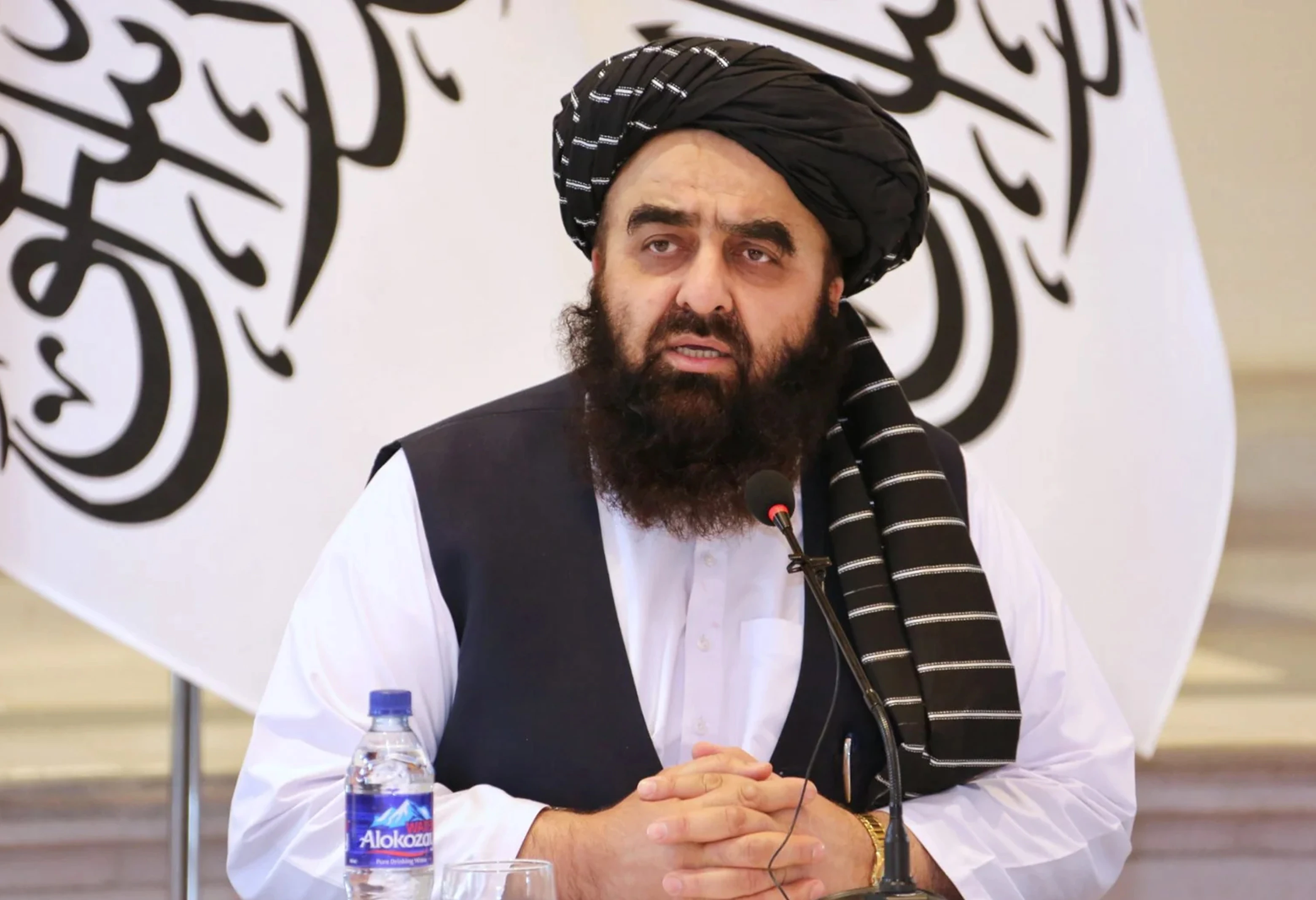 افغان وزیر: افغانستان د نړېوالې جنايي محکمې اصولو ته هیڅ ډول مسؤلیت نه لري