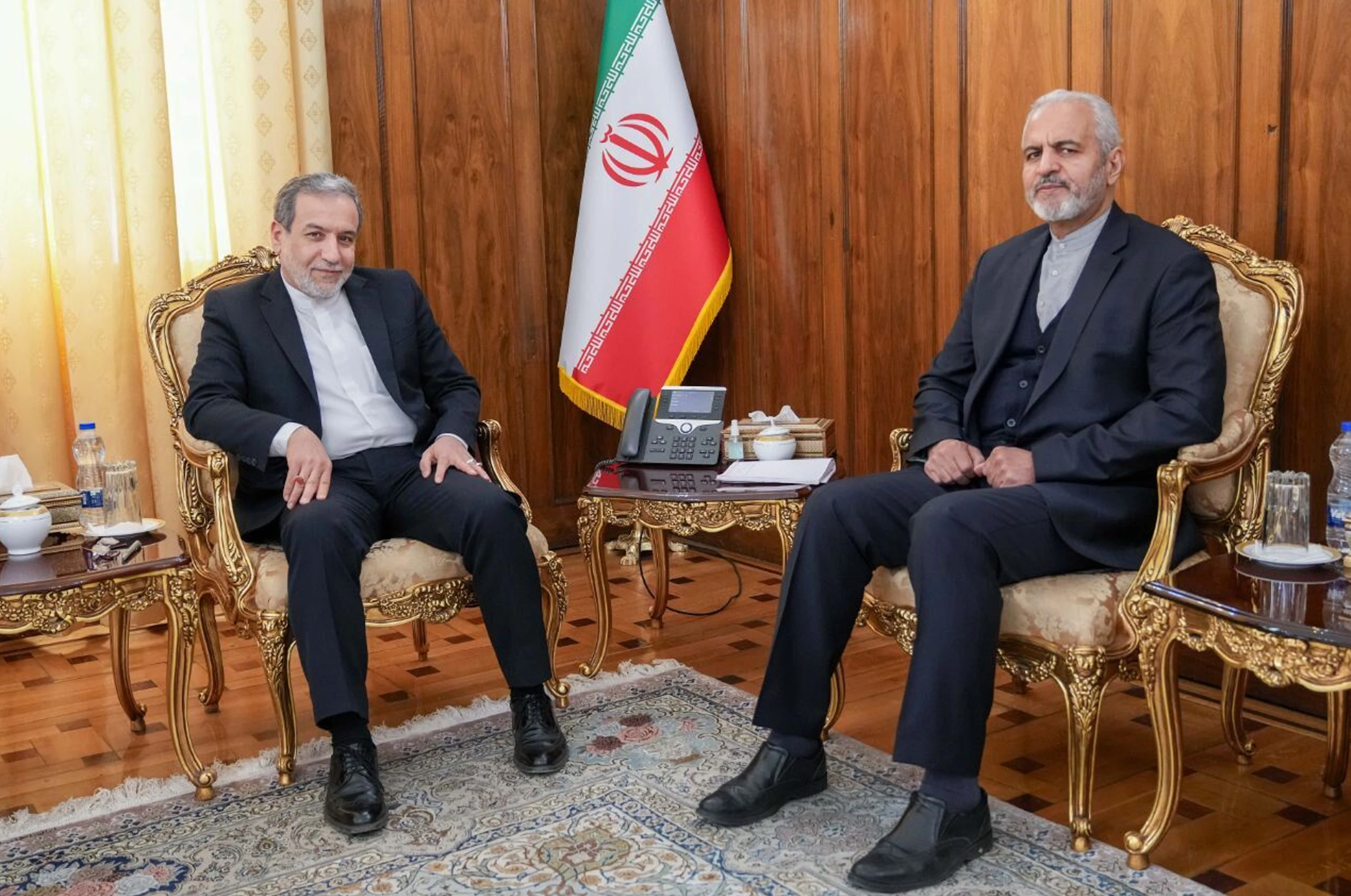 د کابل او تهران ترمنځ پر ښو اړېکو د عراقچي ټینګار