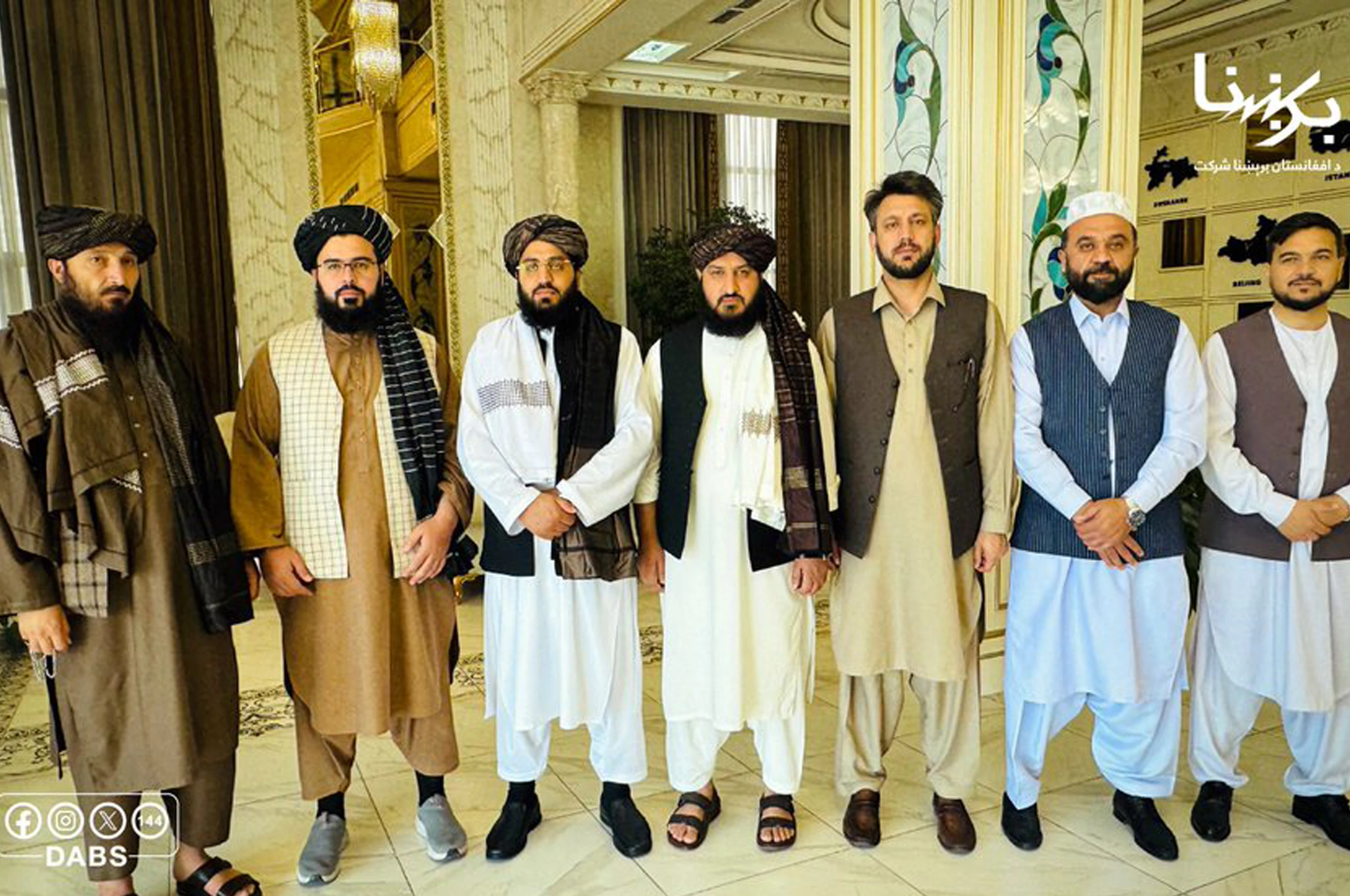 افغان پلاوی د کاسا زر پروژې په اړه ناسته کې ګډون لپاره تاجکستان ته لاړ