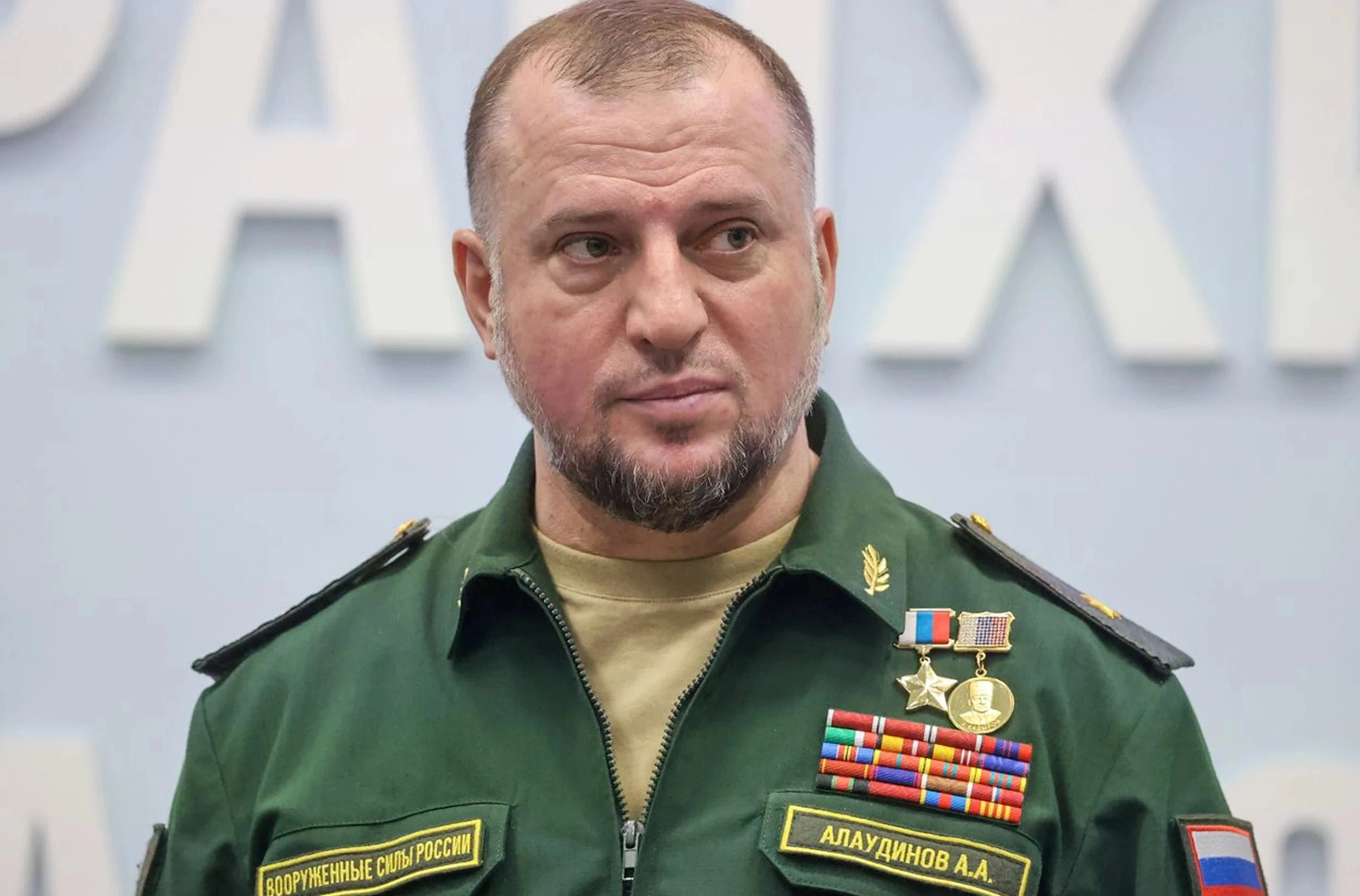 Russian General Questions Trump's Commitment to Save Zelensky