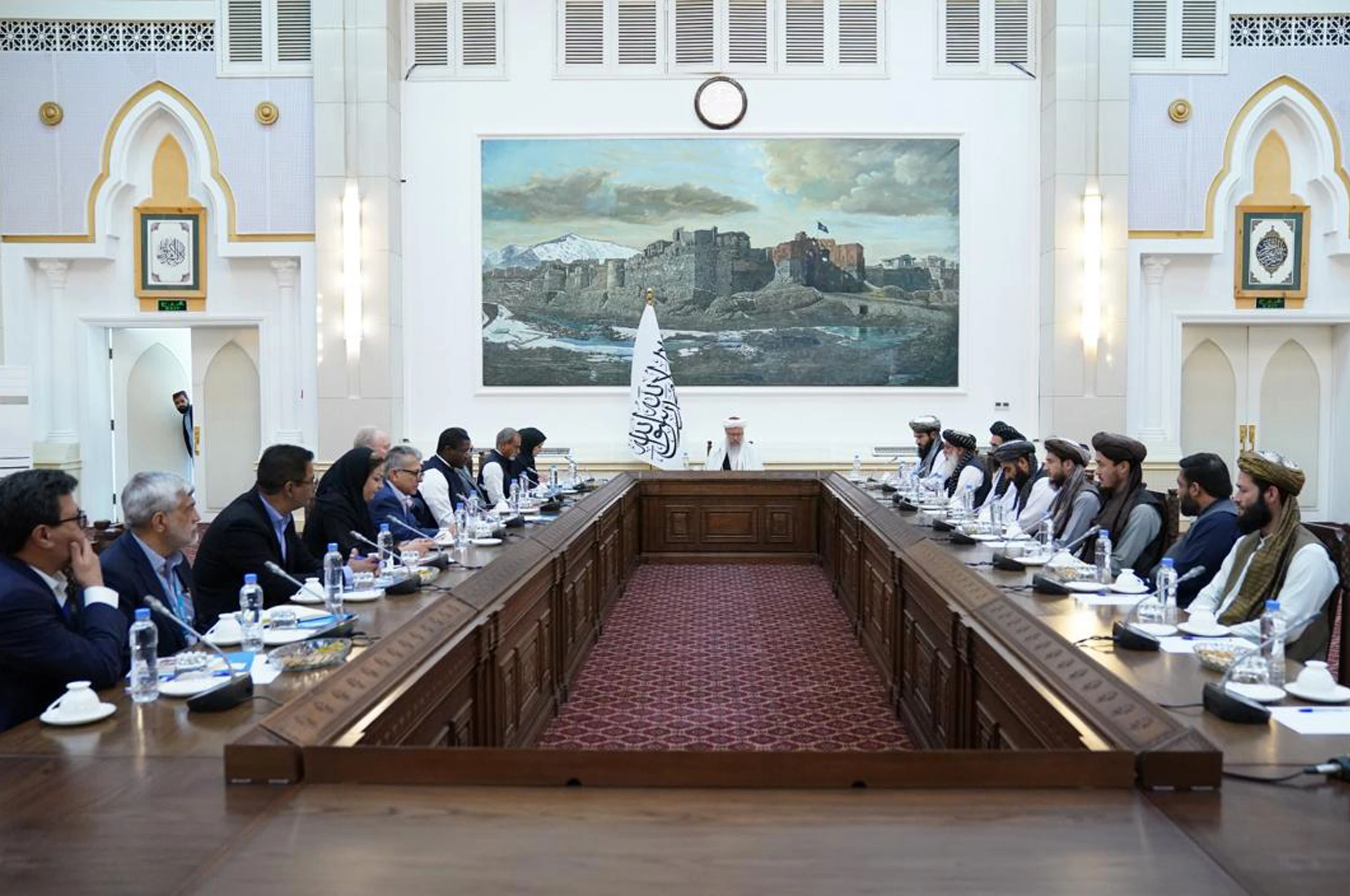 روغتیا نړېوال سازمان دې د روغتونونو سمبالولو کې مرسته وکړي