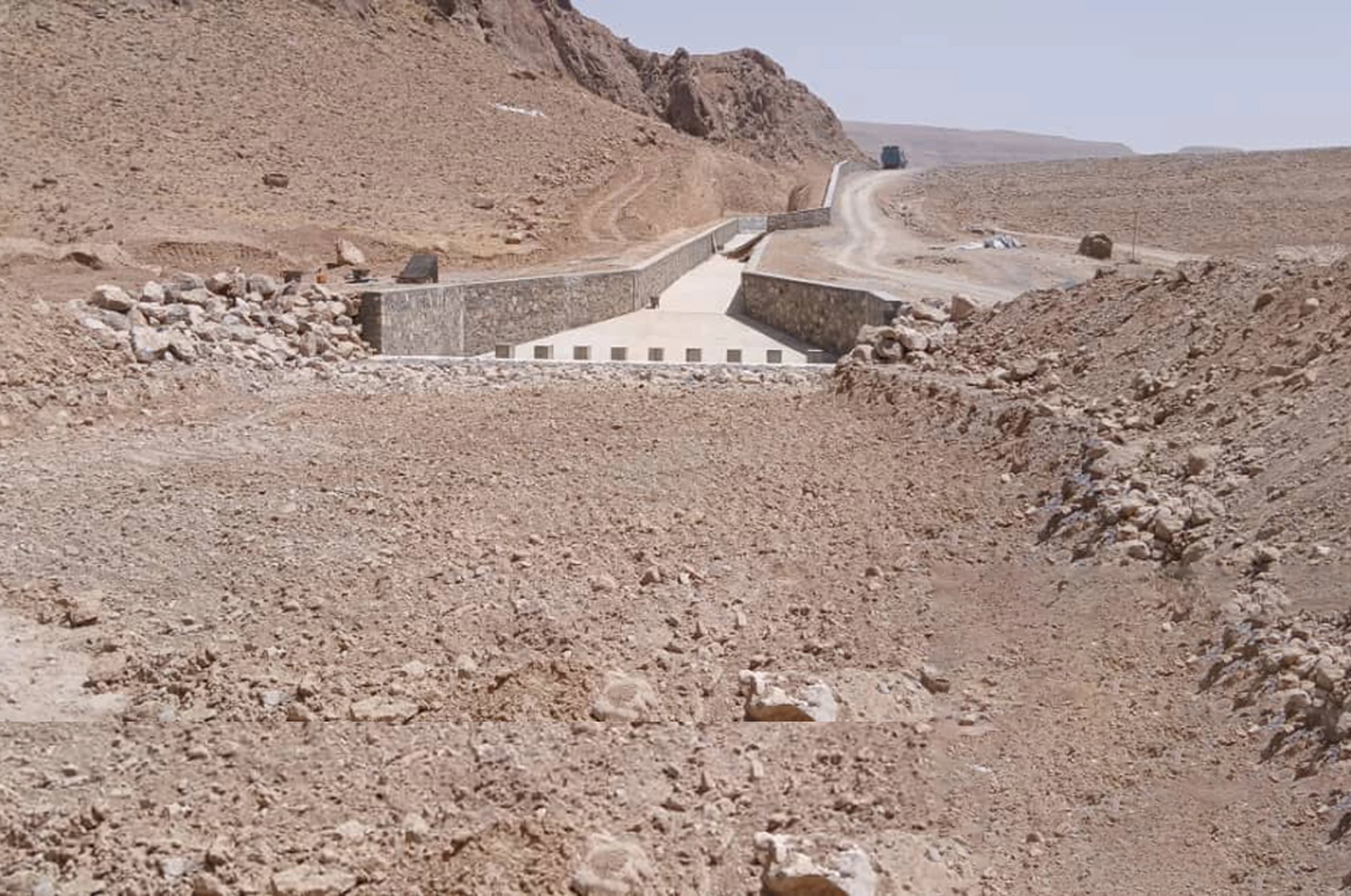 کندهار کې د اوبو ذخیروي بند د جوړېدو چارې بشپړې شوې
