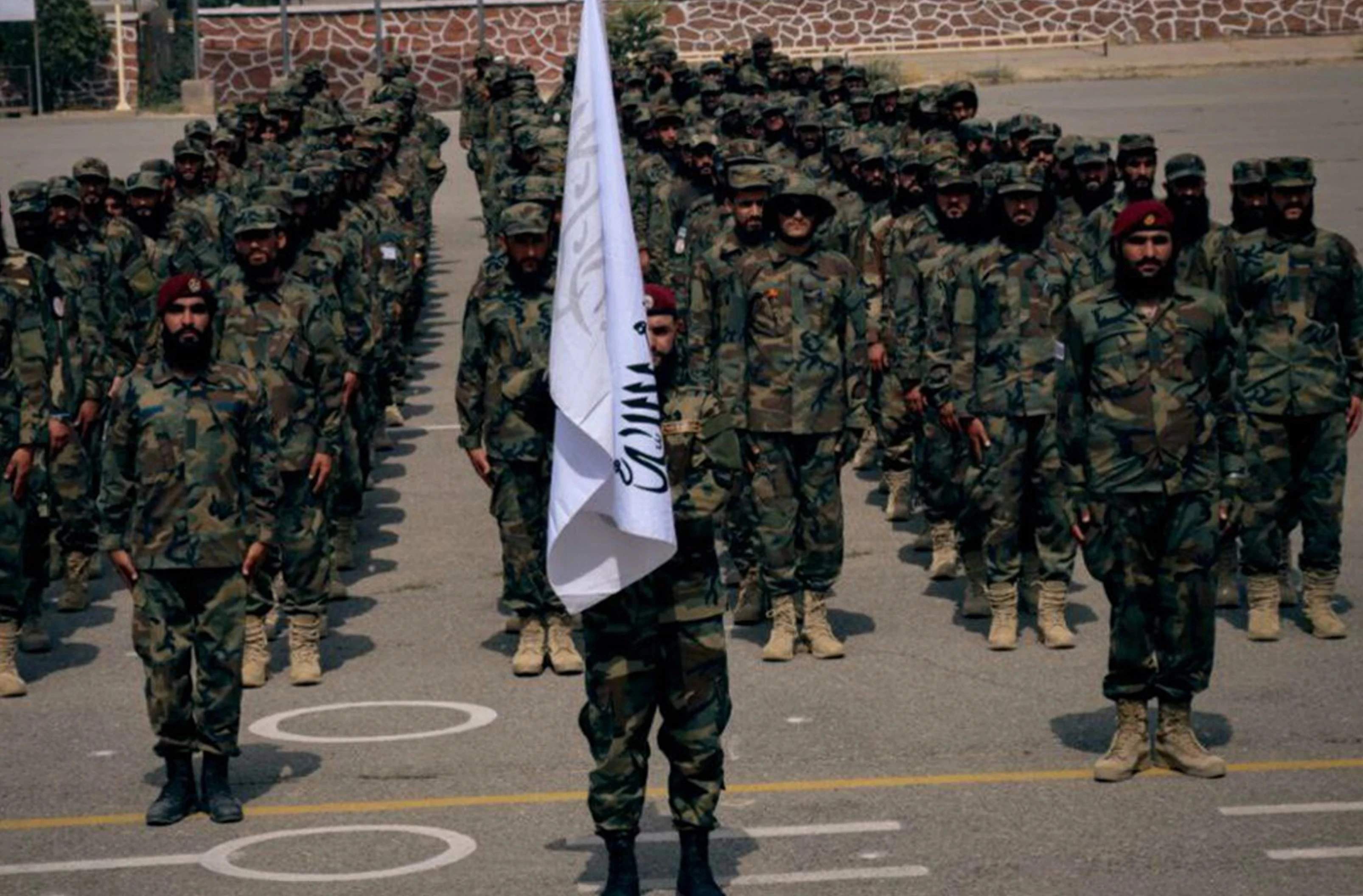 Around 200 personnel graduate from joint combat training