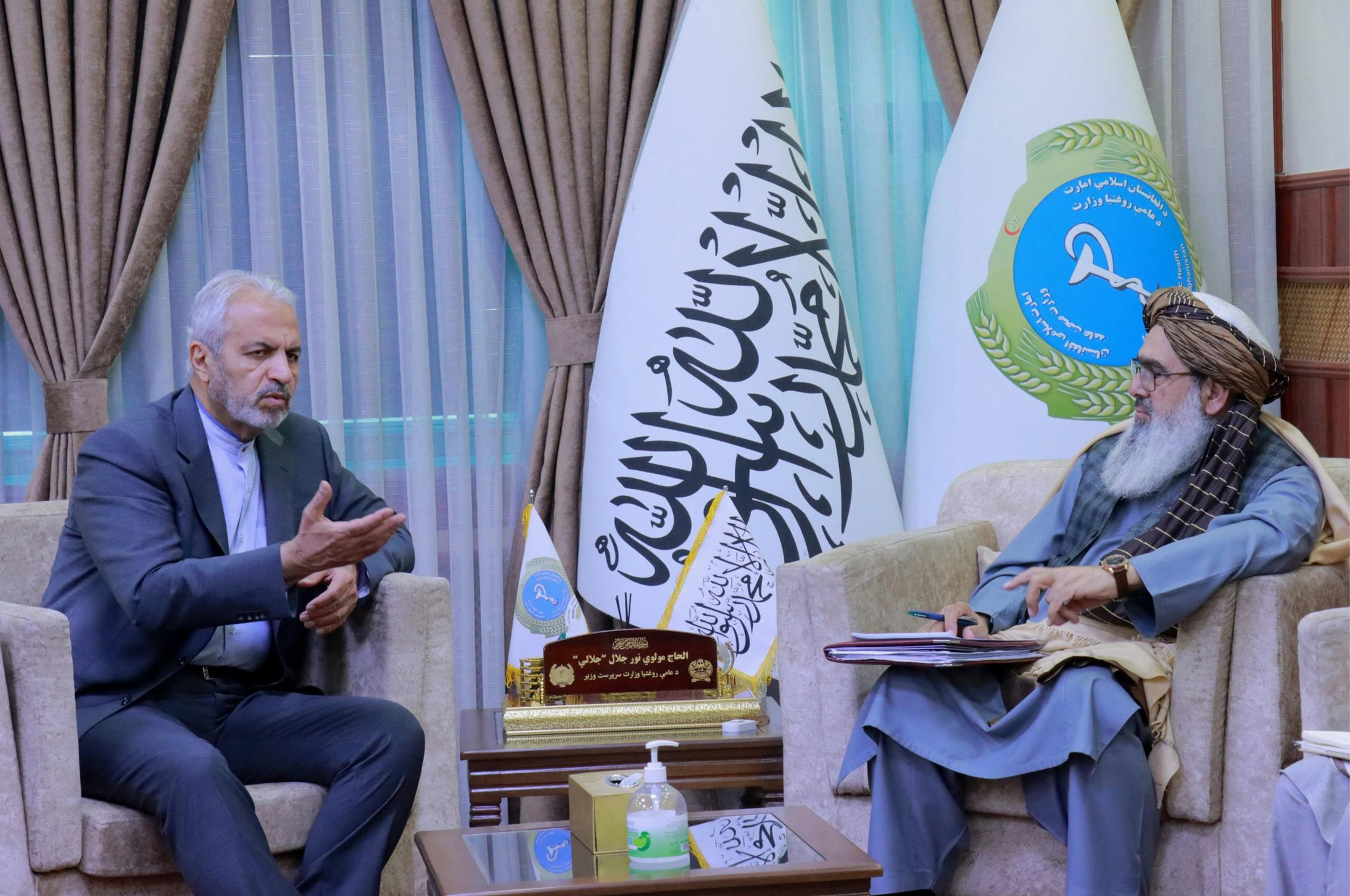ایران افغانستان کې د جوړېدونکو روغتونونو چارې بیا پیلوي